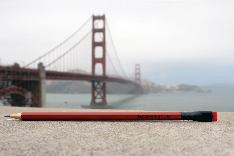 Lápiz Blackwing Volumen 746 The Golden Gate